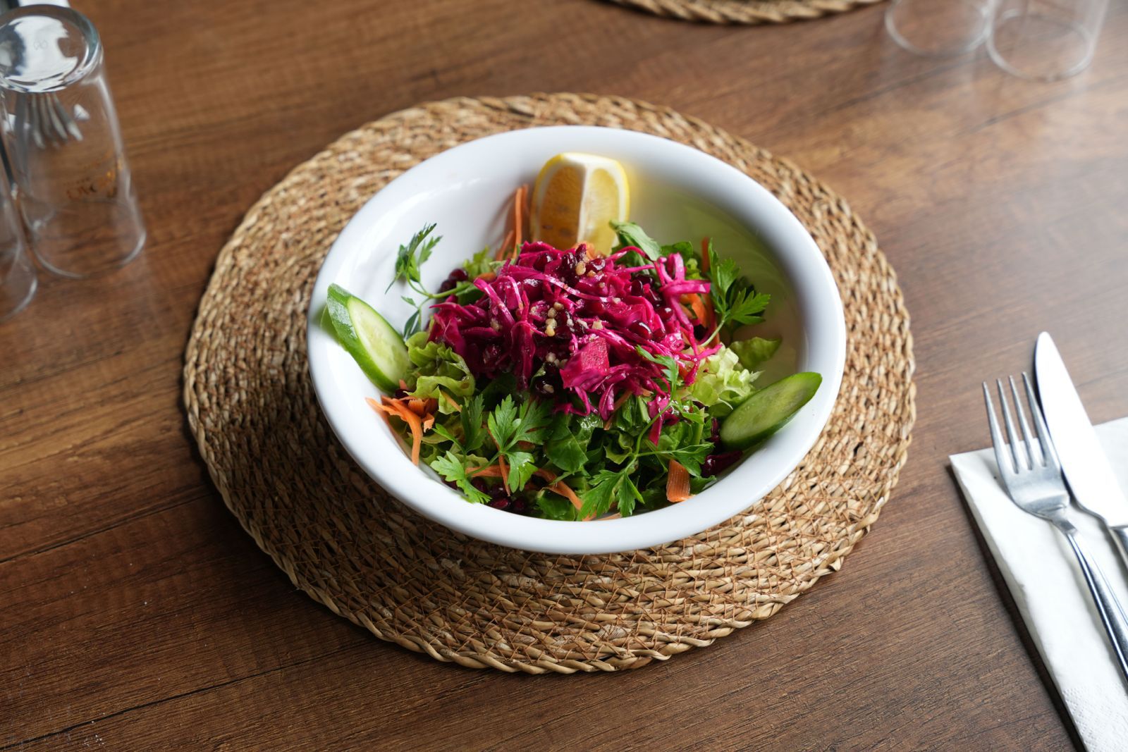 Mevsim Salata